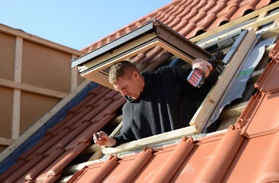Pose de fenêtres de toit Velux à Mouzeil